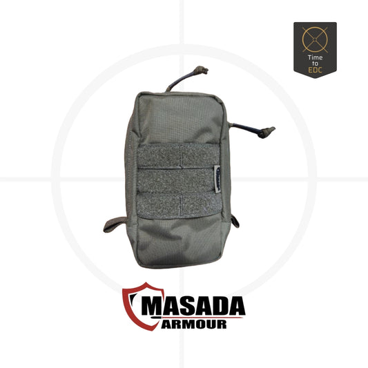 פאוץ' מולי VERTICAL MOLLE POUCH MASADA MASADA Armour
VERTICAL MOLLE POUCH MASADA ARMOUR, פאוץ' אנכי MASADA ARMOUR, פאוץ' טקטי אנכי, פאוץ' MOLLE איכותי, פאוץ' שטח טקטי, פאוץ' לנשיאת ציוד, ציוד טקטי MASADA, MOLLE POUCH אנכי, פאוץ' קומפקטי לנשיאה, פאוץ' טקטי מקצועי, פתרון אחסון טקטי, פאוץ' עם חיבור MOLLE, פאוץ' עמיד במים.